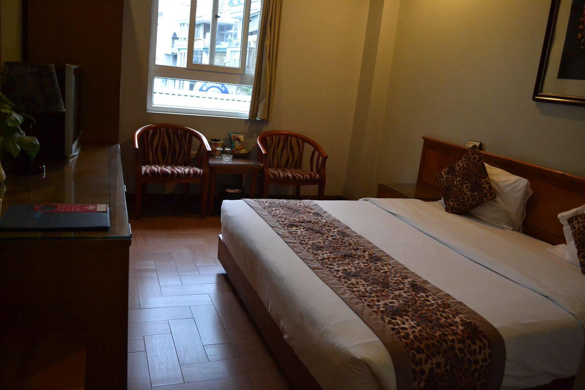 City Bay Hotel Ha Long Eksteriør billede
